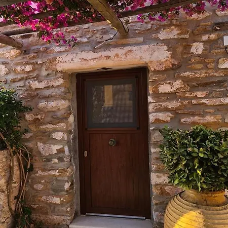 Holiday home Mili Art Melanes